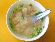 漳浦随处可见的“肉圆扁食”