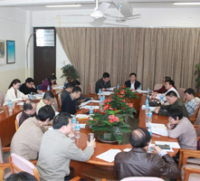我校召开专题会议学习《高等学校学术委员会规程》