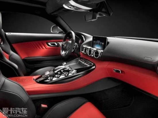 奔驰AMG GT